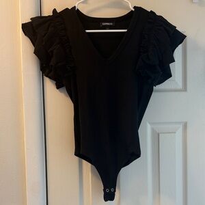 Flutter sleeve bodysuit